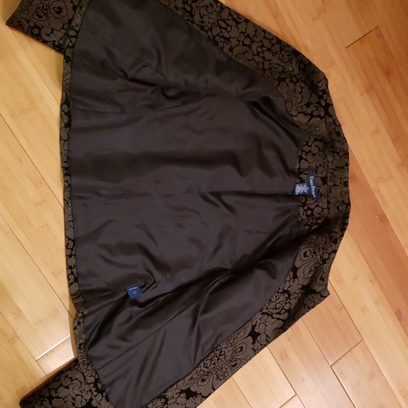 Jacket - Picture 11 of 11